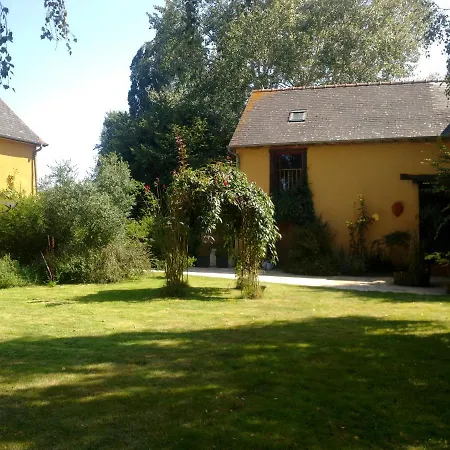 La Maison Du Haut Plessix Clayes Exterior photo